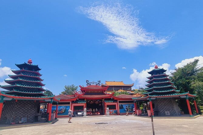 1 Day Batam City Tour with Ferry Ticket, Lunch and Massage - Getting There and Back: HarbourFront Timing and Practical Logistics