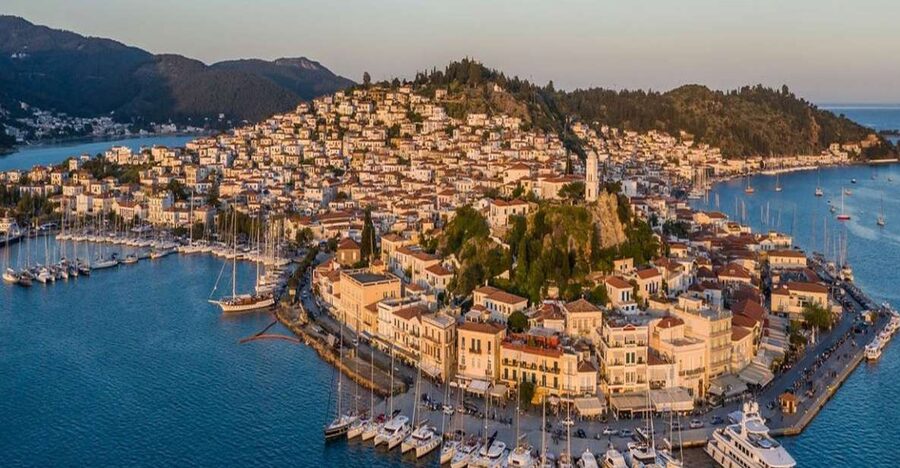 Athens: Ferry Boat Ticket to/from Poros Island - Onboard comfort on Saronic Ferries: indoor, outdoor, and snacks
