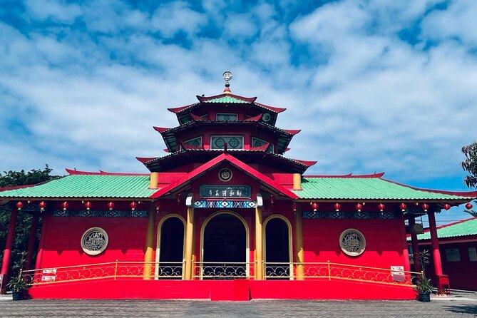 Batam Heritage Tour with Singapore Ferry Ticket, Lunch & Massage - Layer Cake, Coffee with Luwak Fame, and a Quick Souvenir Run