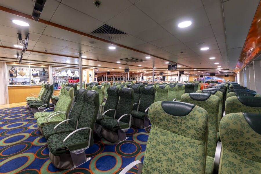 Canary Islands: Ferry Ticket Tenerife/La Gomera - Los Cristianos to San Sebastián: the real value of a quick ferry