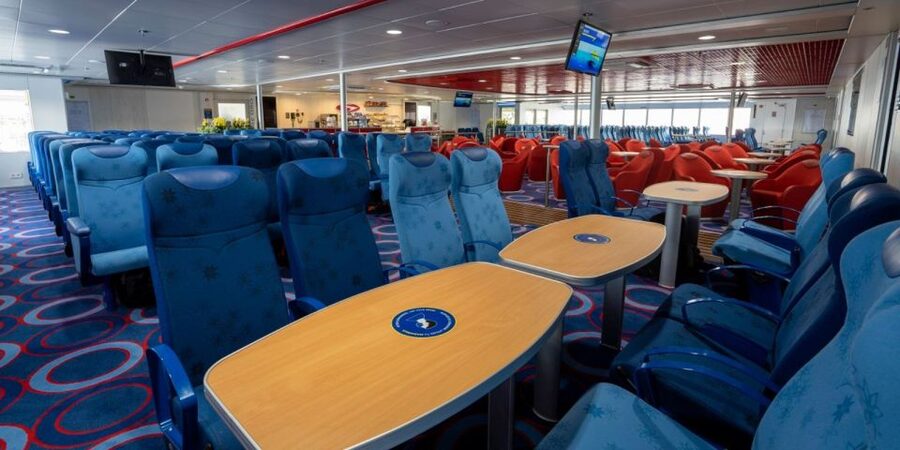 Canary Islands: Gran Canaria to Tenerife Ferry Ticket - Picking the right departure times (so the ferry does not steal your day)