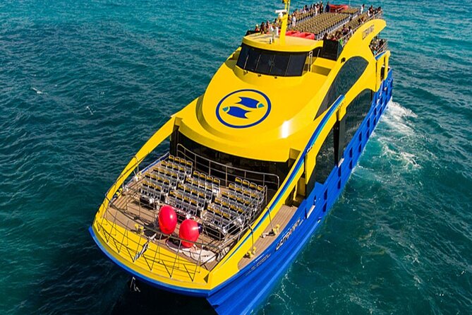 Cancun–Isla Mujeres: Ferry Round-Trip + Hotel Transfer - Comfort and group size: what “up to 30” really means