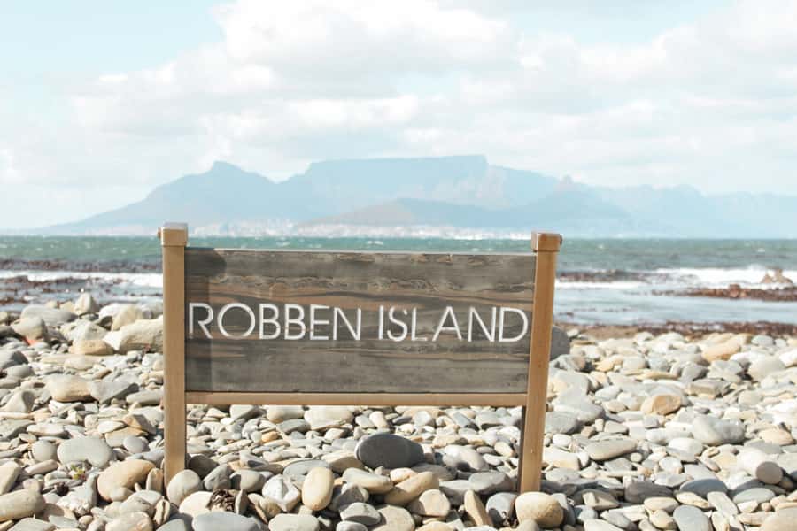 Cape Town: Robben Island Ferry Tour with 1-Way Hotel Pickup - The Hotel Pickup Network: Getting to the Waterfront Without a Headache