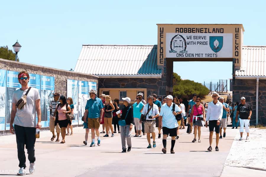 Cape Town: Robben Island Ferry Tour with 1-Way Hotel Pickup - Former-Prisoner Guides: The Difference Between Talking and Teaching