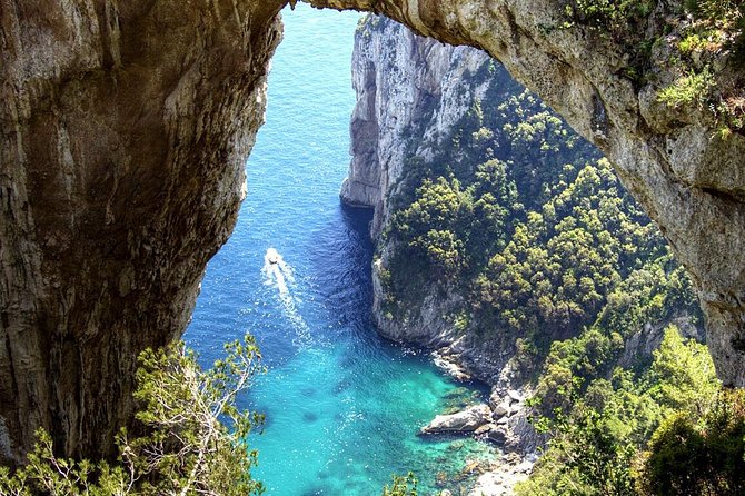 Capri Day Trip from Rome by Bus & Ferry – Guided or Independent - The Naples ferry ride at Molo Beverello: expect a crowd flow