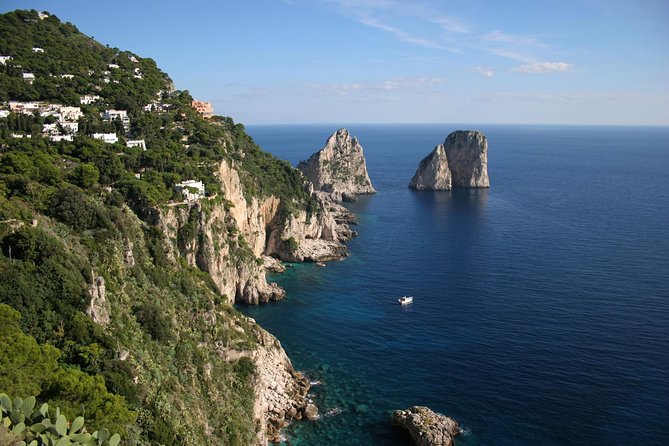 Capri Day Trip from Rome by Bus & Ferry – Guided or Independent - Leaving Rome early: the Villa Borghese meeting point and the real start time