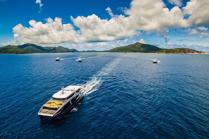 Cat Cocos: Mahe to La Digue Island Fast Ferry - Onboard comfort: decks, classes, and luggage rules that actually matter