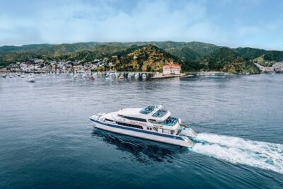 Catalina Express: San Pedro to Avalon One-Way Ferry - The onboard experience: comfortable seating and real snack options