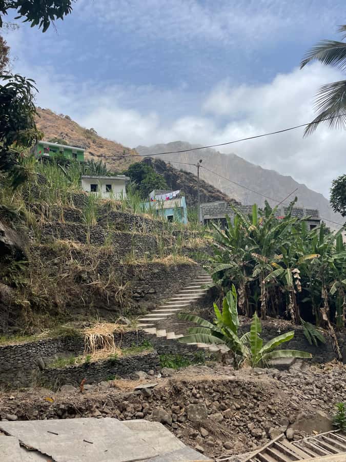 Cova–Paúl Valley Trek: Santo Antão Day Trip by Ferry - Price and value: What you pay for (and what you don’t)