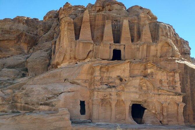 Day trip to Petra by ferry from Sharm el Sheikh - Entering Petra for the Treasury: Your Best First Impression