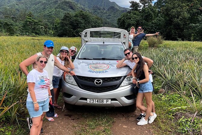 Discovering Moorea from Tahiti in 4x4 with the Ferry Terevau - Key highlights at a glance