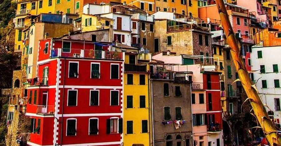 Exclusive Cinque Terre day tour by Ferry with stop in Pisa - La Spezia: Your Ferry Hub and the Shift to Coastal Views