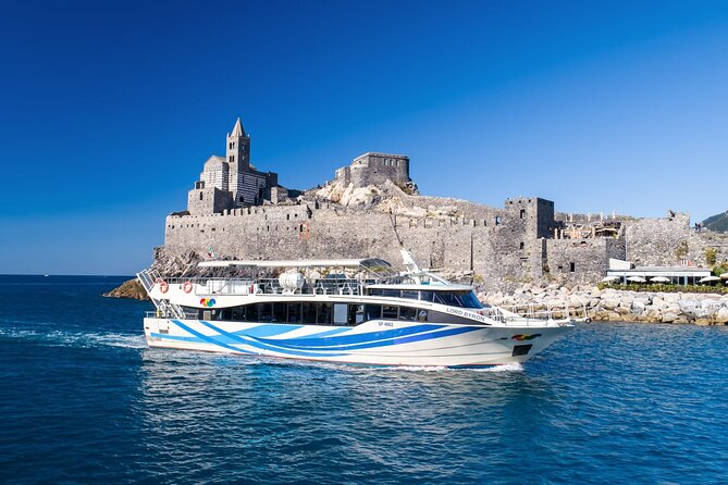 Ferry boat tour to the Cinque Terre with stop in Portovenere and Vernazza - Vernazza by Sea: Why the Village Looks Like a Ship