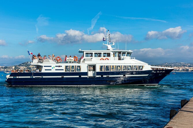 Ferry from Cannes to St Tropez - Return to Cannes: seas, signage, and the real boarding moment