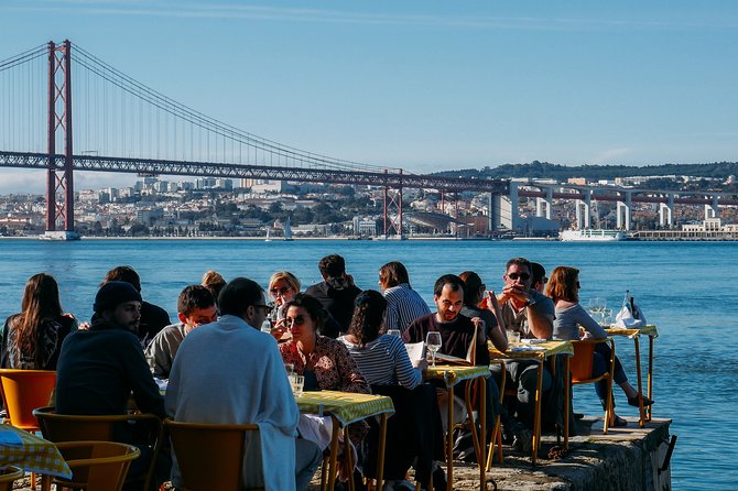 Food & Drink Private Tour in Lisbon & Cacilhas w/ Ferry Included - Key points to know before you go