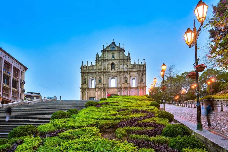 From Hong Kong: Macau Day Tour with R/T Ferry, Lunch, Pickup - The Turbojet Ferry Makes the Whole Day Work