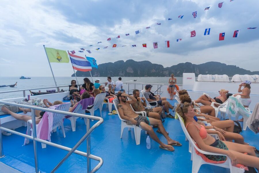 From Phuket: Snorkeling Ferry Cruise to Phi Phi Islands - After Lunch: Your Own Time on Phi Phi Don