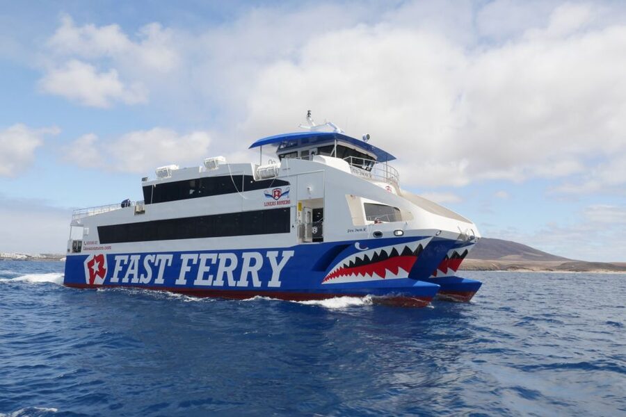 Fuerteventura: Round-Trip or 1-Way Ferry Ticket to Lanzarote - What you do before you go (and what to bring)