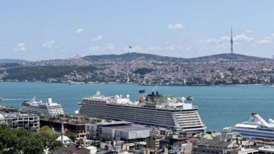 Galata Tower - Fener and Balat - Golden Horn by Ferry - Camondo Stairs and Arap Cami: Small Stops That Teach You to Look