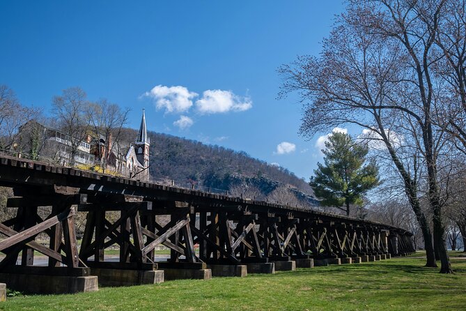 Harpers Ferry Audio Tour History, Ruins and River Views - The origins and the dramatic climb: where the ferry began and how the trail cuts up the cliff