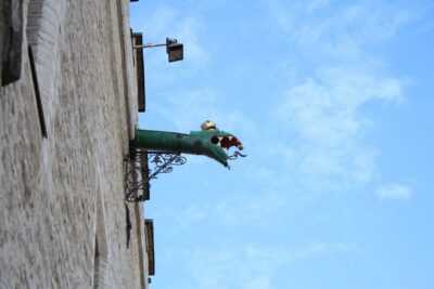Helsinki: Tallinn Guided Day Tour with Ferry Crossing - Old Town Tallinn on Foot: Viru Gate, Town Hall, and Medieval Streets
