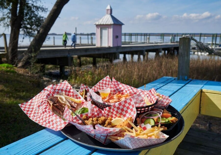 Hilton Head Island: Round-Trip Daufuskie Island Ferry - 3 Hours Ashore: How to Use Your Time Like a Local