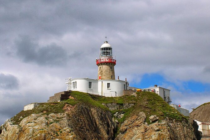 Howth Cliffs and Ireland's Eye Ferry Boat Tour - Live commentary reality: audio, accent, and how to get value from it