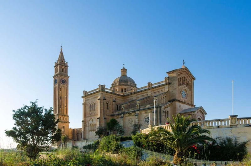 iSeeGozo Day Pass with Ferry & Gozo Bus Hop-On Hop-Off (CMO) - Victoria: A Familiar Name, a Useful Stop