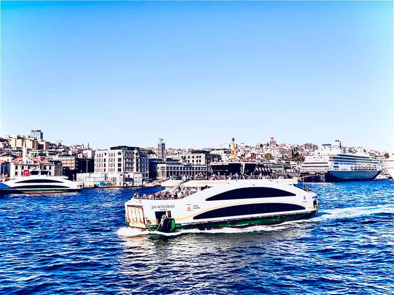 Istanbul: Guided Food Tour with Ferry Ride and Tastings - The final Turkish coffee in a cezve: how to end on a calm note