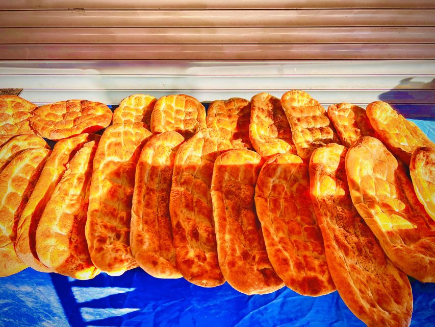 Istanbul: Guided Food Tour with Ferry Ride and Tastings - Kadıköy market time: tasting where people actually eat