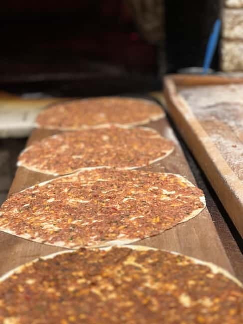 Istanbul: Guided Food Tour with Ferry Ride and Tastings - İskender kebap and mussels: the Asian-side highlight set