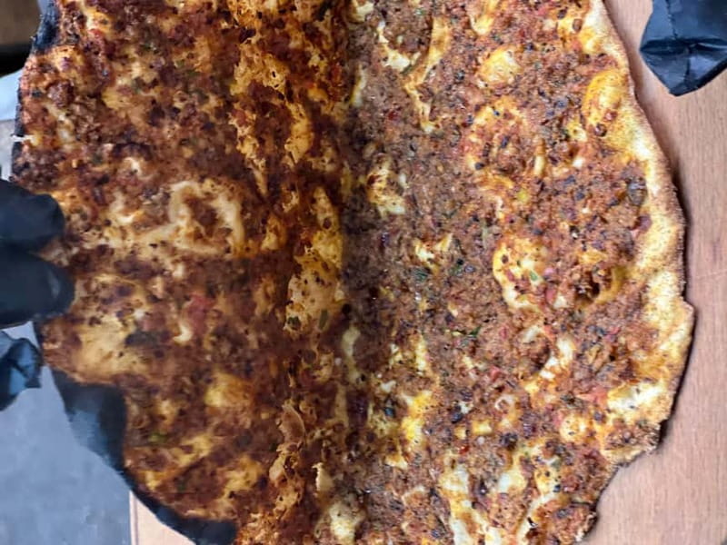 Istanbul: Guided Food Tour with Ferry Ride and Tastings - Balık ekmek fish sandwich: simple, perfect, hard to explain