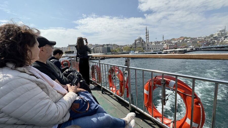 Istanbul: Taste of Turkey with Europe & Asia by Ferry - What You’ll Actually Taste: Savory, Sweet, and Istanbul Drinks