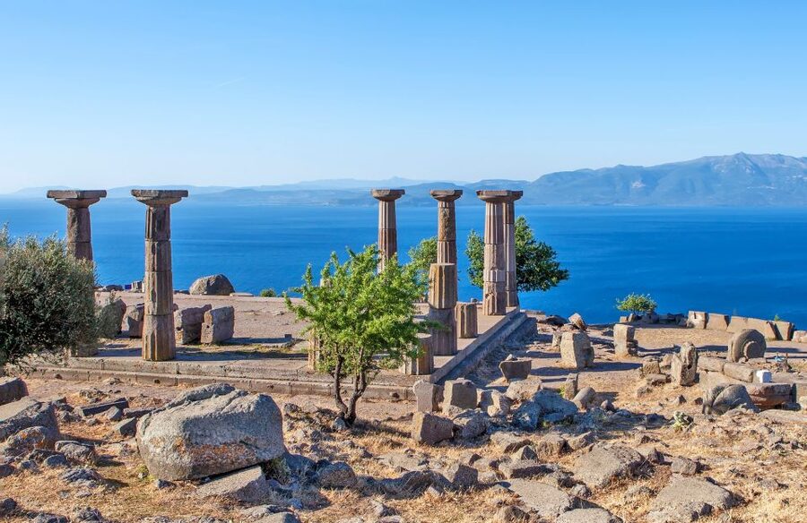Istanbul: Troy Guided Bus Tour with Ferry Tickets & Lunch - Çanakkale Province photo stop and guided sightseeing