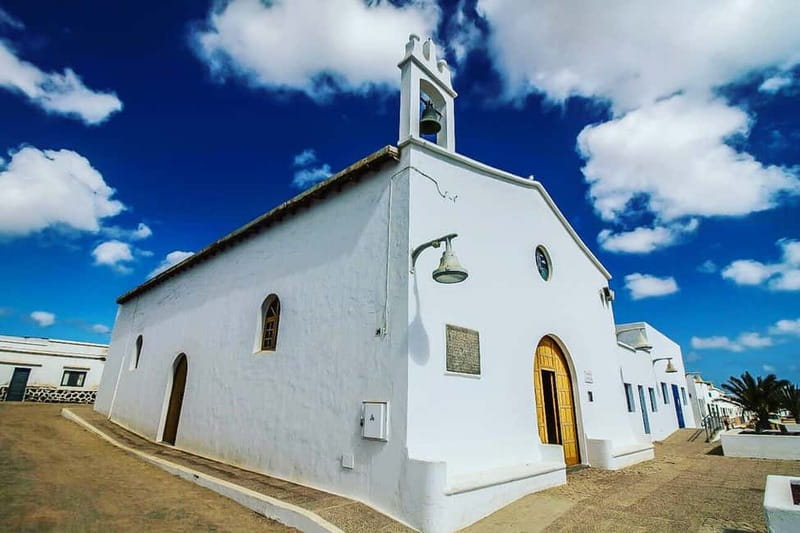 Lanzarote: Ferry to La Graciosa with Wi-Fi (free parking) - Price and Value: Is $34 Worth It?