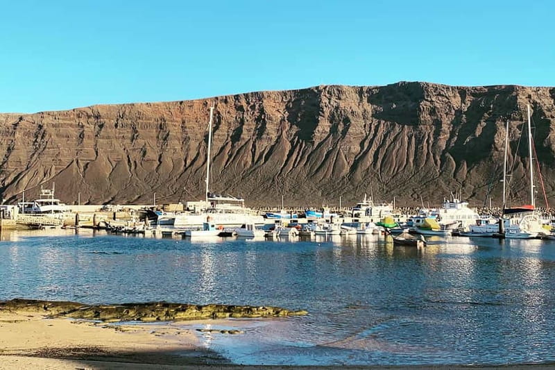 Lanzarote: Ferry to La Graciosa with Wi-Fi (free parking) - Practical Details That Save Your Day