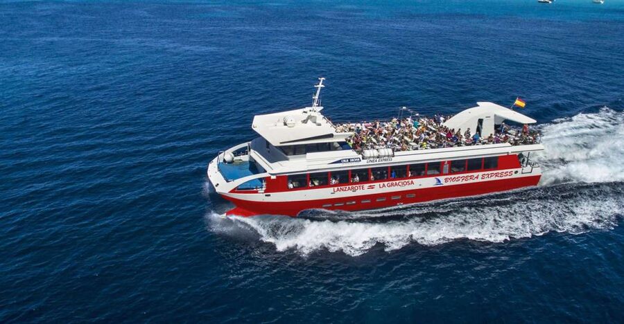Lanzarote: Roundtrip Ferry Transfer to La Graciosa - Fast Check-In at Orzola Pier for Biosfera Express