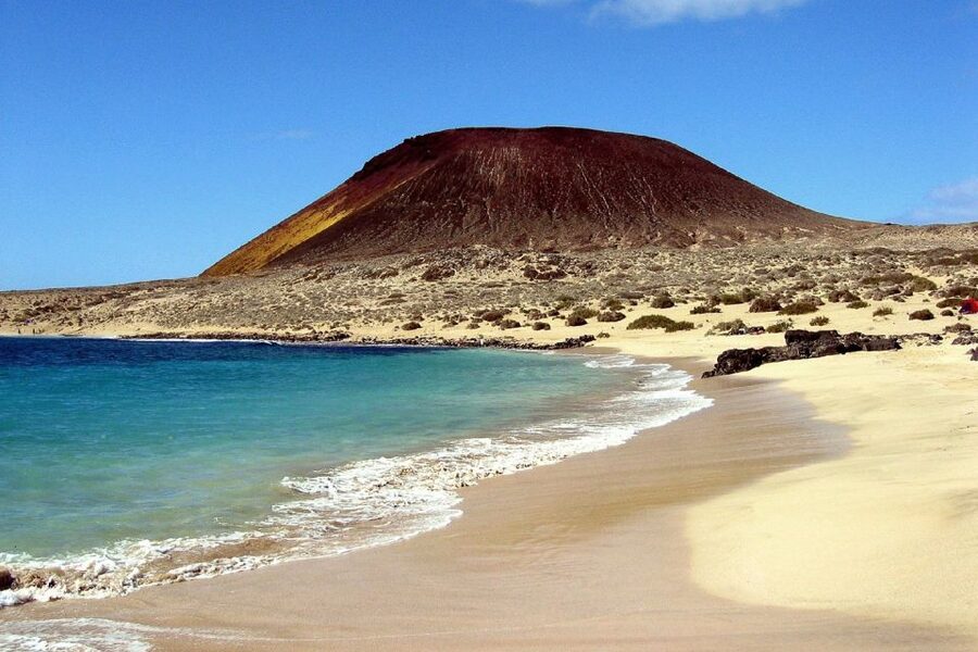 Lanzarote: Roundtrip Ferry Transfer to La Graciosa - Should You Book: Who It Suits and What to Know