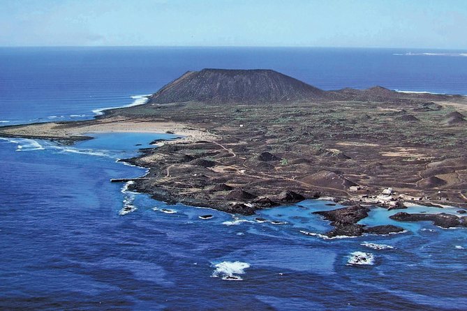 Lobos Island Ferry with Snorkel from Corralejo, Fuerteventura - Corralejo meeting point and how departure timing changes your day