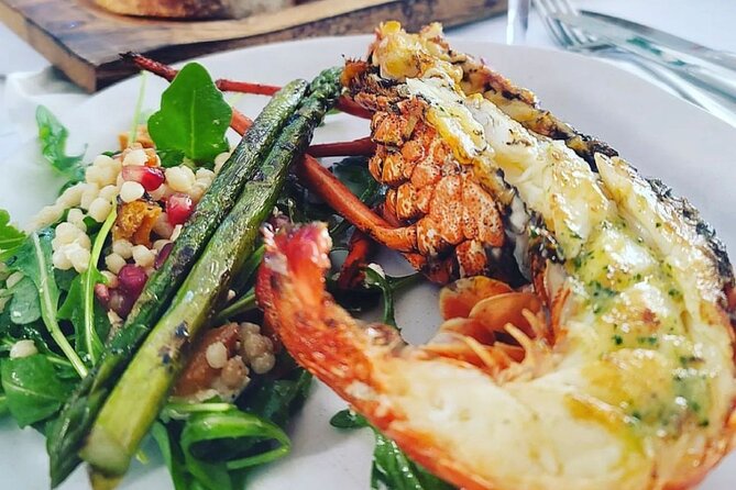 Luxe Seafood Package with Round Trip Ferry from Perth - Crusader III on the Water: Views, Sun, and an Easy Atmosphere