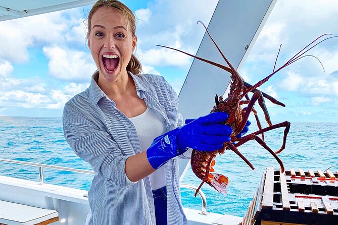 Luxe Seafood Package with Round Trip Ferry from Perth - The 7-Course Seafood Banquet and Unlimited Drinks Onboard