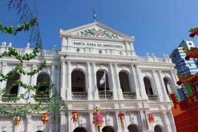 Macau Sightseeing Day Tour with One-Way Ferry from Hong Kong - Na Tcha Temple and St. Paul’s Ruins: UNESCO That’s Easy to See (and Hard to Forget)