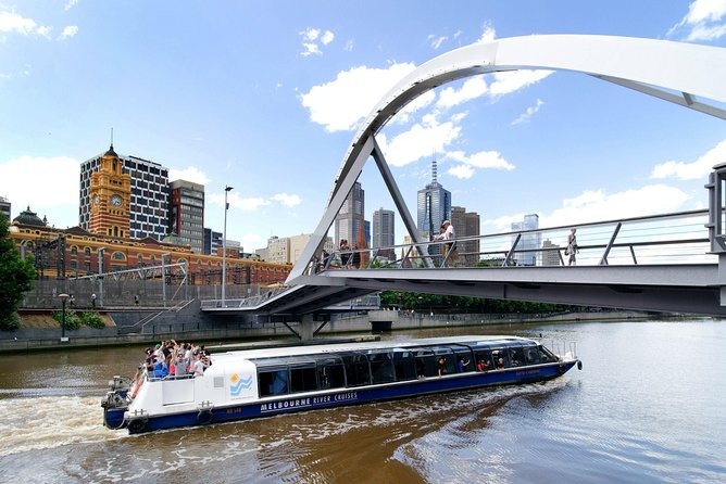 Melbourne: City and Williamstown Ferry Cruise - The $23 ferry cruise: how it earns its value