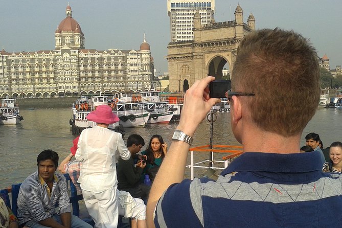 Mumbai City Tour with Ferry Ride and Dharavi Slum - Dhobi Ghat, Hanging Gardens, and Mani Bhavan: the human side of Mumbai