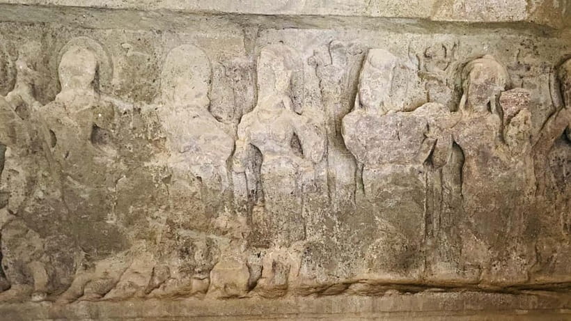 Mumbai: Half Day Elephanta Caves Guided Tour with Ferry Ride - Ferry Ride to Elephanta Island: Mumbai Bay Views and a Calm Start