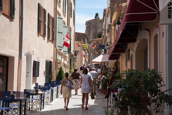 Nice to St Tropez Ferry Ticket and Cruise - Nice to St Tropez by ferry: the day-trip rhythm