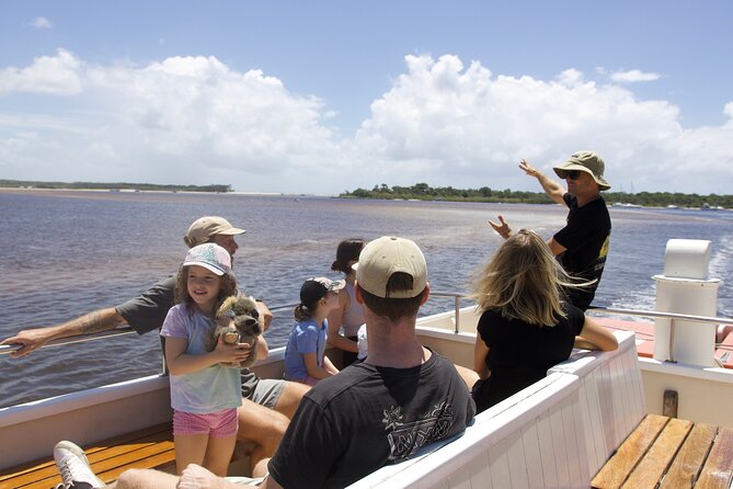 Noosa Sightseeing Adventure - Ferry Cruise, Ride and Kayak - Noosaville ride to Lake Weyba: flat, safe biking that feels like sightseeing