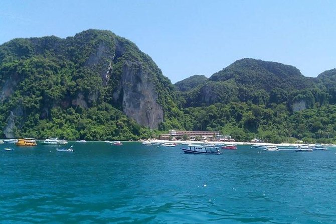One Day Phi Phi Islands Trip By Ferry From Phuket - Pileh Bay and the Best Boat-Access Swimming Breaks