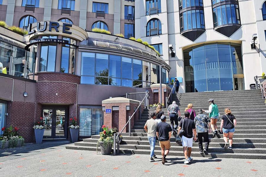 Pickle Pub Crawl: Ferry Rides and Appetizers - Price and What You Really Get for $52
