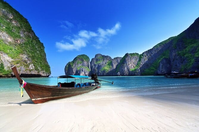 Premium Phi Phi Ferry: Island Tour & Lunch - Snorkeling in Phi Phi Ley waters: gear included, results depend on conditions